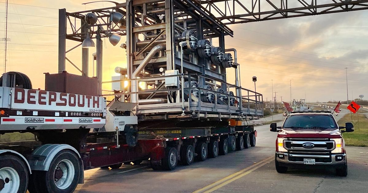 Multi-Module Heavy Transport | Transporting Oil and Gas Refinery…