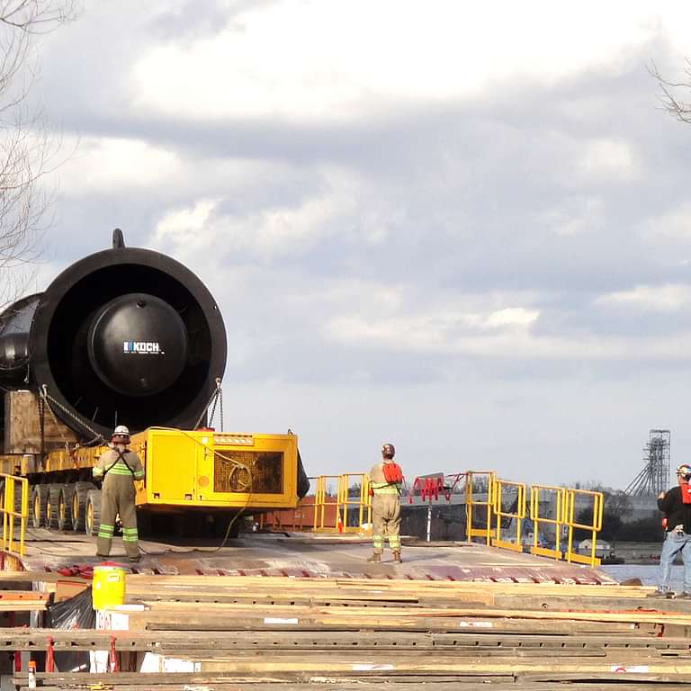 Heavy Transport Using Fabricated Barge Ramp