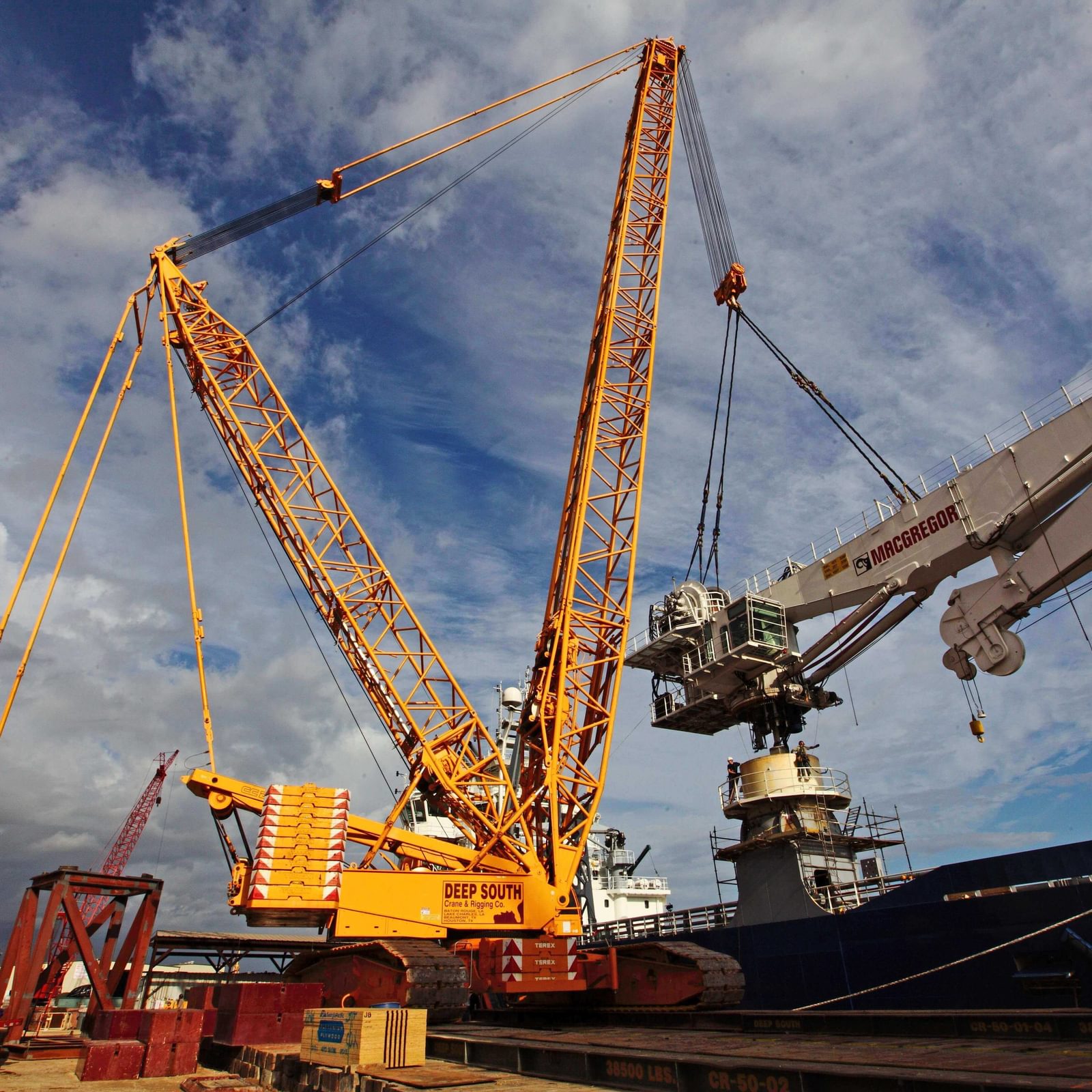 About Deep South Crane