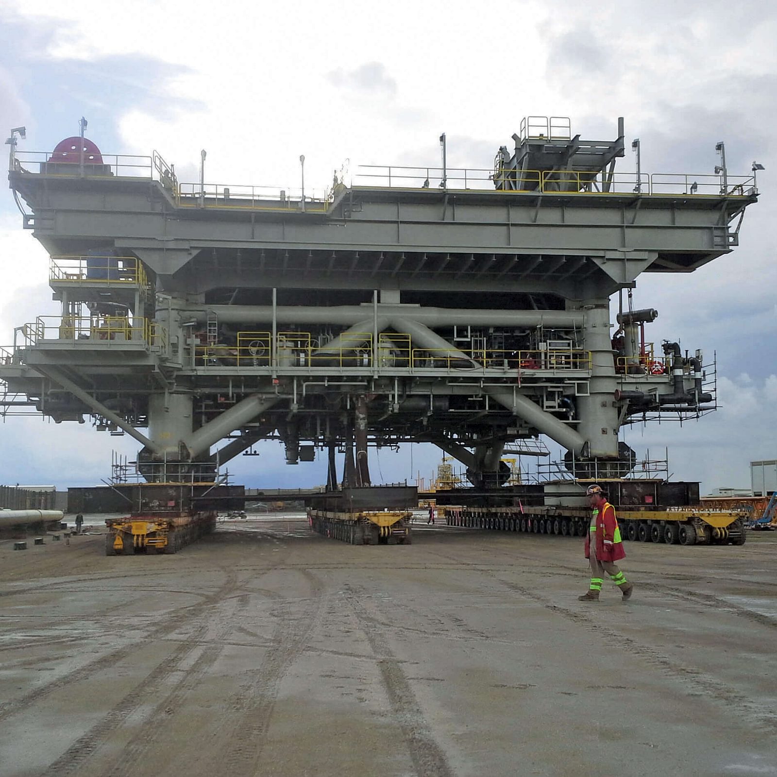 Offshore Platform Heavy Transport Services