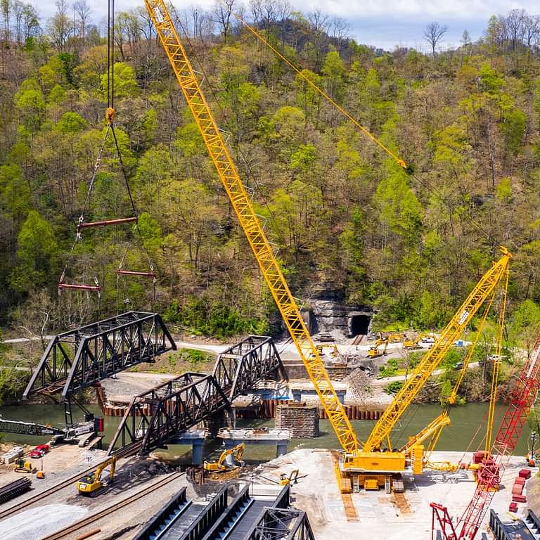 Crane for Bridge Truss Replacement