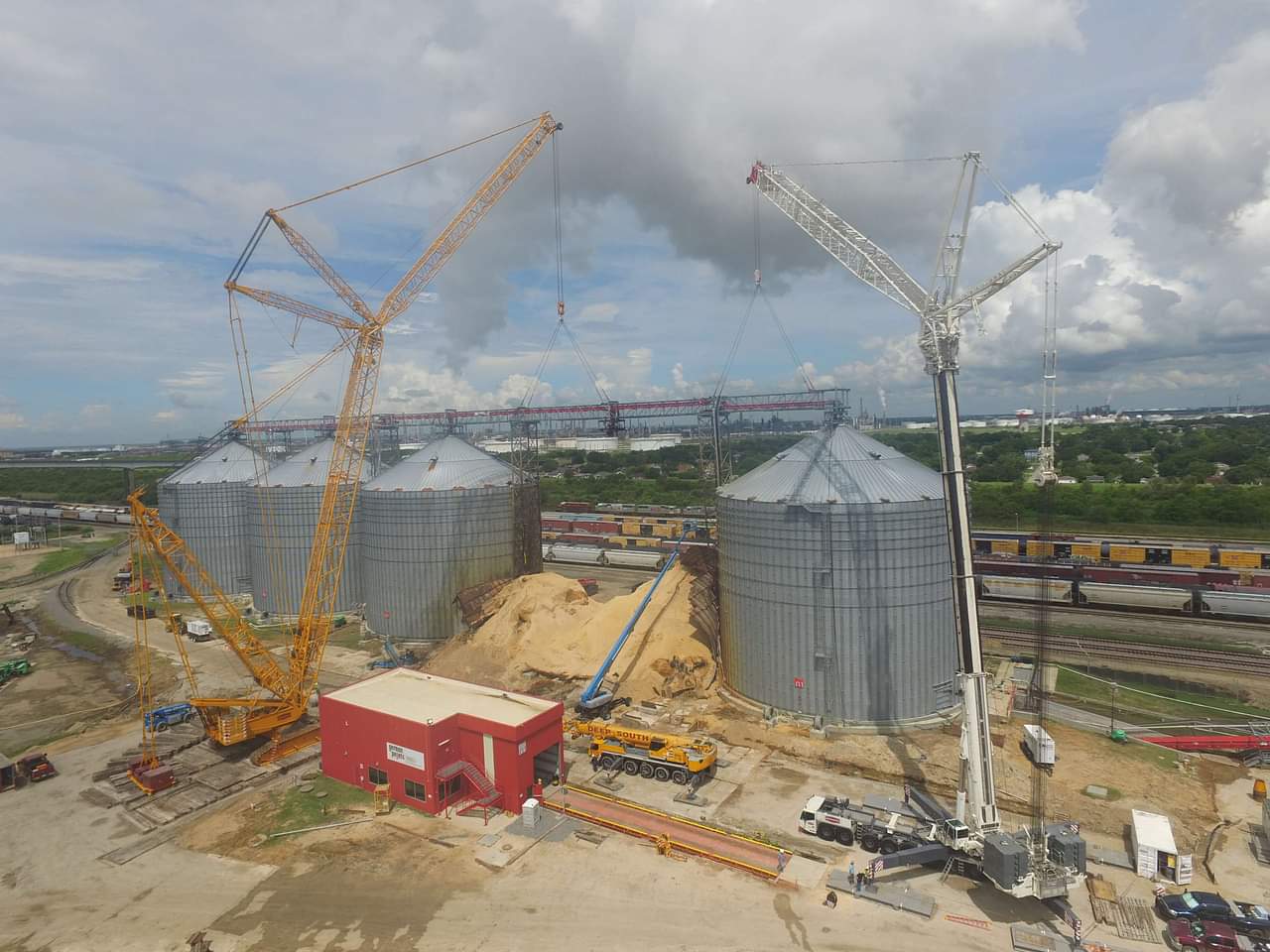 A One Lift Truss and Tower Take-Down